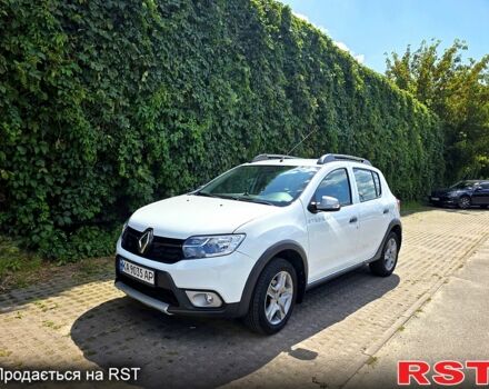 Белый Рено Сандеро, объемом двигателя 1 л и пробегом 57 тыс. км за 9500 $, фото 7 на Automoto.ua