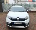Білий Рено Сандеро, об'ємом двигуна 0.9 л та пробігом 135 тис. км за 8700 $, фото 4 на Automoto.ua