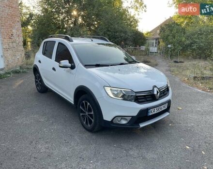 Білий Рено Сандеро, об'ємом двигуна 1.46 л та пробігом 130 тис. км за 8999 $, фото 12 на Automoto.ua