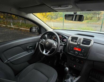 Белый Рено Сандеро, объемом двигателя 1 л и пробегом 70 тыс. км за 7499 $, фото 21 на Automoto.ua