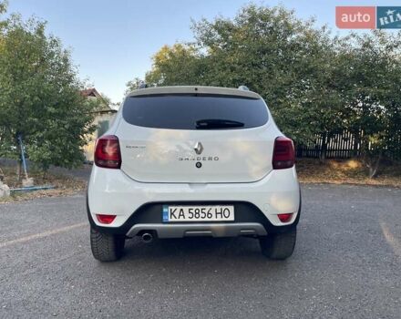 Білий Рено Сандеро, об'ємом двигуна 1.46 л та пробігом 130 тис. км за 8999 $, фото 7 на Automoto.ua
