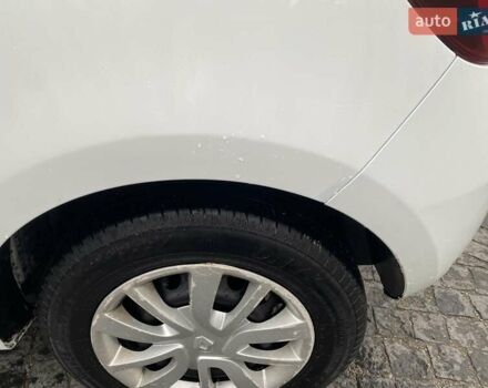 Білий Рено Сандеро, об'ємом двигуна 1.46 л та пробігом 188 тис. км за 7600 $, фото 17 на Automoto.ua