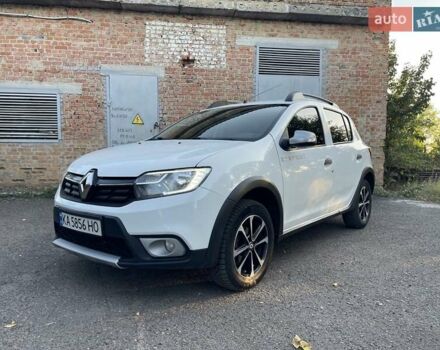 Білий Рено Сандеро, об'ємом двигуна 1.46 л та пробігом 130 тис. км за 8999 $, фото 2 на Automoto.ua
