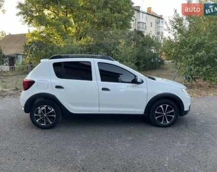 Білий Рено Сандеро, об'ємом двигуна 1.46 л та пробігом 130 тис. км за 8999 $, фото 10 на Automoto.ua