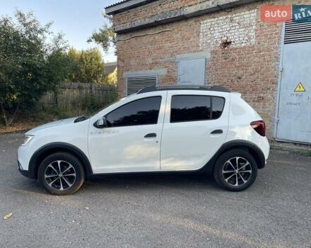 Білий Рено Сандеро, об'ємом двигуна 1.46 л та пробігом 130 тис. км за 8999 $, фото 5 на Automoto.ua