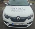 Білий Рено Сандеро, об'ємом двигуна 1 л та пробігом 66 тис. км за 9500 $, фото 1 на Automoto.ua