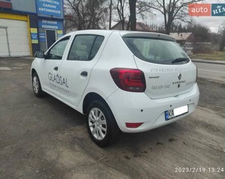 Белый Рено Сандеро, объемом двигателя 1 л и пробегом 66 тыс. км за 9500 $, фото 5 на Automoto.ua