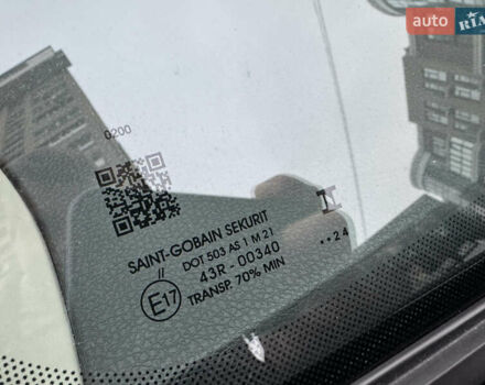 Белый Рено Сандеро, объемом двигателя 1.5 л и пробегом 227 тыс. км за 8800 $, фото 6 на Automoto.ua