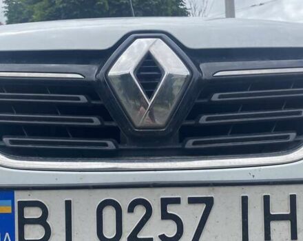 Білий Рено Сандеро, об'ємом двигуна 1 л та пробігом 118 тис. км за 7700 $, фото 3 на Automoto.ua