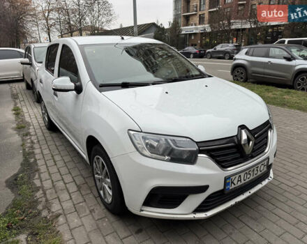 Белый Рено Сандеро, объемом двигателя 1.5 л и пробегом 227 тыс. км за 8800 $, фото 1 на Automoto.ua