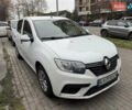 Белый Рено Сандеро, объемом двигателя 1.5 л и пробегом 227 тыс. км за 8800 $, фото 1 на Automoto.ua