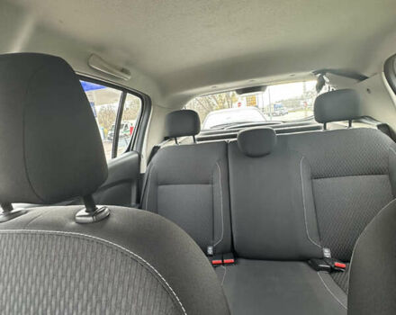 Белый Рено Сандеро, объемом двигателя 0.9 л и пробегом 102 тыс. км за 8800 $, фото 42 на Automoto.ua