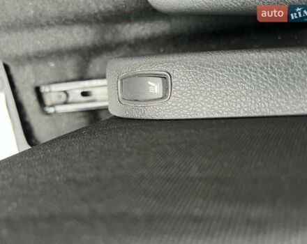 Рено Сандеро 2019 в Киеве на Automoto.ua Белый Рено Сандеро, объемом двигателя 1.46 л и пробегом 118 тыс. км за 9103 $, фото 19 на Automoto.ua