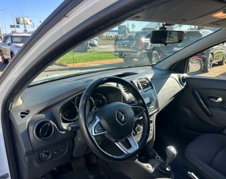 Белый Рено Сандеро, объемом двигателя 0.9 л и пробегом 106 тыс. км за 9300 $, фото 13 на Automoto.ua