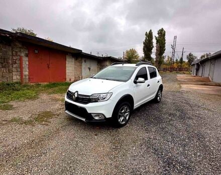Білий Рено Сандеро, об'ємом двигуна 0.9 л та пробігом 57 тис. км за 9500 $, фото 1 на Automoto.ua