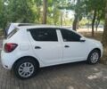 Белый Рено Сандеро, объемом двигателя 1 л и пробегом 13 тыс. км за 12500 $, фото 3 на Automoto.ua