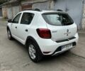 Белый Рено Сандеро, объемом двигателя 0.9 л и пробегом 276 тыс. км за 7500 $, фото 5 на Automoto.ua