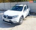 Білий Рено Сандеро, об'ємом двигуна 0.9 л та пробігом 180 тис. км за 9500 $, фото 1 на Automoto.ua