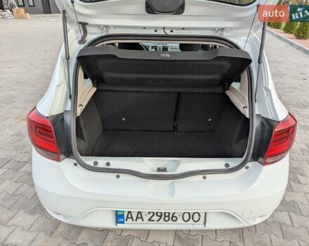 Рено Сандеро 2019 в Виннице на Automoto.ua Белый Рено Сандеро, объемом двигателя 1.46 л и пробегом 137 тыс. км за 8890 $, фото 34 на Automoto.ua