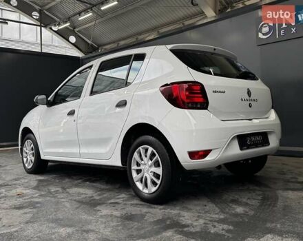 Белый Рено Сандеро, объемом двигателя 1.46 л и пробегом 76 тыс. км за 8900 $, фото 10 на Automoto.ua