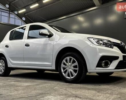 Белый Рено Сандеро, объемом двигателя 1.5 л и пробегом 73 тыс. км за 8500 $, фото 23 на Automoto.ua