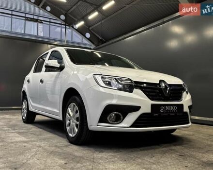 Белый Рено Сандеро, объемом двигателя 1.5 л и пробегом 73 тыс. км за 8500 $, фото 26 на Automoto.ua