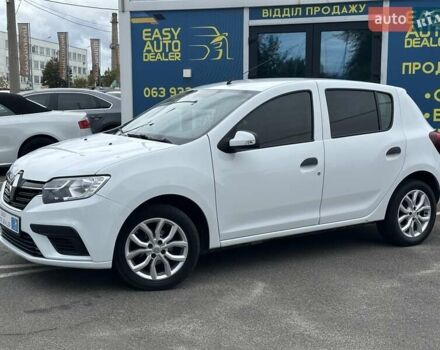 Белый Рено Сандеро, объемом двигателя 1 л и пробегом 168 тыс. км за 6290 $, фото 8 на Automoto.ua