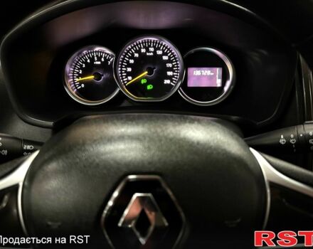 Белый Рено Сандеро, объемом двигателя 1.5 л и пробегом 136 тыс. км за 11000 $, фото 13 на Automoto.ua