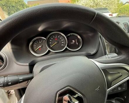 Белый Рено Сандеро, объемом двигателя 1 л и пробегом 60 тыс. км за 8200 $, фото 14 на Automoto.ua