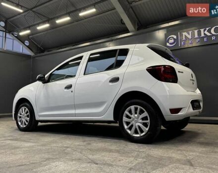 Белый Рено Сандеро, объемом двигателя 1.5 л и пробегом 73 тыс. км за 8500 $, фото 9 на Automoto.ua