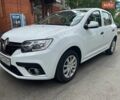 Белый Рено Сандеро, объемом двигателя 1 л и пробегом 38 тыс. км за 9900 $, фото 1 на Automoto.ua