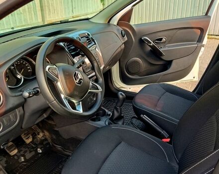 Белый Рено Сандеро, объемом двигателя 1 л и пробегом 75 тыс. км за 8500 $, фото 8 на Automoto.ua