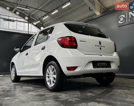 Белый Рено Сандеро, объемом двигателя 1.46 л и пробегом 76 тыс. км за 8900 $, фото 13 на Automoto.ua