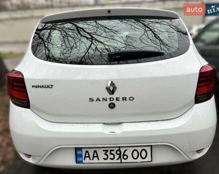 Білий Рено Сандеро, об'ємом двигуна 1.46 л та пробігом 99 тис. км за 8000 $, фото 1 на Automoto.ua