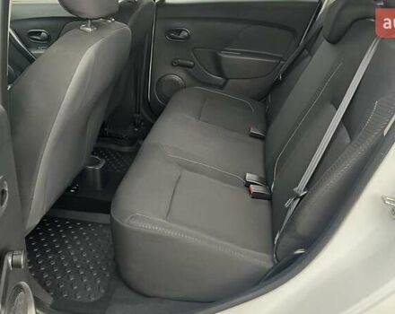 Білий Рено Сандеро, об'ємом двигуна 1.46 л та пробігом 80 тис. км за 8339 $, фото 10 на Automoto.ua