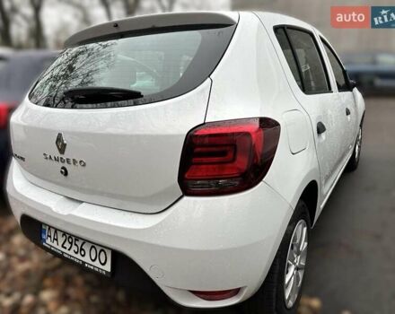 Білий Рено Сандеро, об'ємом двигуна 1.46 л та пробігом 38 тис. км за 8200 $, фото 2 на Automoto.ua