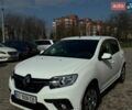 Белый Рено Сандеро, объемом двигателя 0.9 л и пробегом 60 тыс. км за 9600 $, фото 1 на Automoto.ua