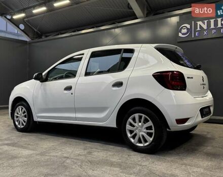 Белый Рено Сандеро, объемом двигателя 1.5 л и пробегом 73 тыс. км за 8500 $, фото 8 на Automoto.ua