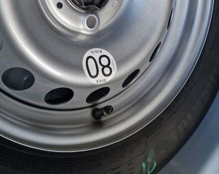 Білий Рено Сандеро, об'ємом двигуна 0.9 л та пробігом 13 тис. км за 9650 $, фото 43 на Automoto.ua