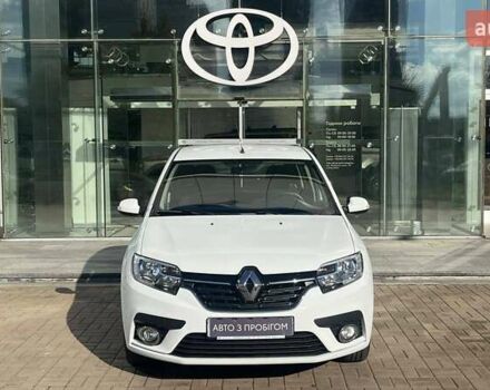 Білий Рено Сандеро, об'ємом двигуна 1.46 л та пробігом 80 тис. км за 8339 $, фото 4 на Automoto.ua