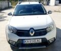 Рено Сандеро 2019 в Фастове на Automoto.ua Белый Рено Сандеро, объемом двигателя 0.9 л и пробегом 180 тыс. км за 9500 $, фото 7 на Automoto.ua