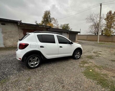 Білий Рено Сандеро, об'ємом двигуна 0.9 л та пробігом 57 тис. км за 9500 $, фото 4 на Automoto.ua