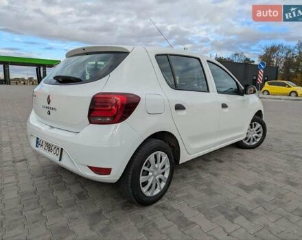 Рено Сандеро 2019 в Виннице на Automoto.ua Белый Рено Сандеро, объемом двигателя 1.46 л и пробегом 137 тыс. км за 8890 $, фото 5 на Automoto.ua