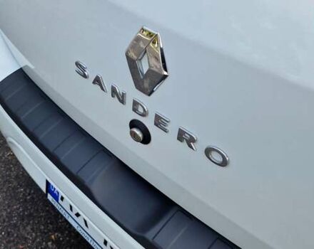 Белый Рено Сандеро, объемом двигателя 0.9 л и пробегом 13 тыс. км за 9870 $, фото 35 на Automoto.ua