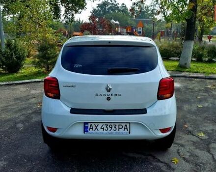 Белый Рено Сандеро, объемом двигателя 0.9 л и пробегом 13 тыс. км за 9870 $, фото 19 на Automoto.ua