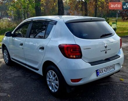 Білий Рено Сандеро, об'ємом двигуна 0.9 л та пробігом 13 тис. км за 9650 $, фото 17 на Automoto.ua
