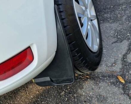 Белый Рено Сандеро, объемом двигателя 0.9 л и пробегом 13 тыс. км за 9870 $, фото 21 на Automoto.ua