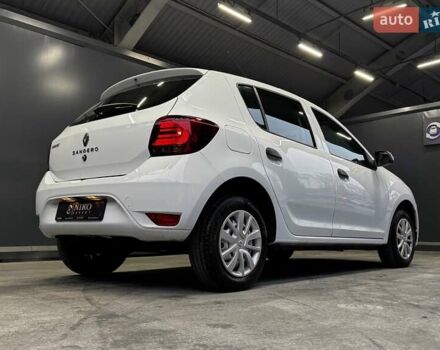 Белый Рено Сандеро, объемом двигателя 1.5 л и пробегом 73 тыс. км за 8500 $, фото 19 на Automoto.ua