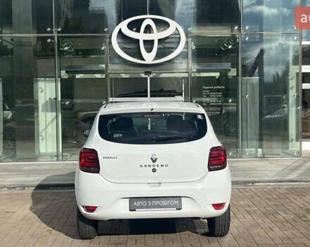 Білий Рено Сандеро, об'ємом двигуна 1.46 л та пробігом 80 тис. км за 8339 $, фото 3 на Automoto.ua