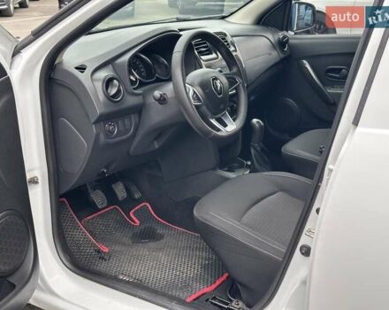 Белый Рено Сандеро, объемом двигателя 1 л и пробегом 168 тыс. км за 6290 $, фото 12 на Automoto.ua